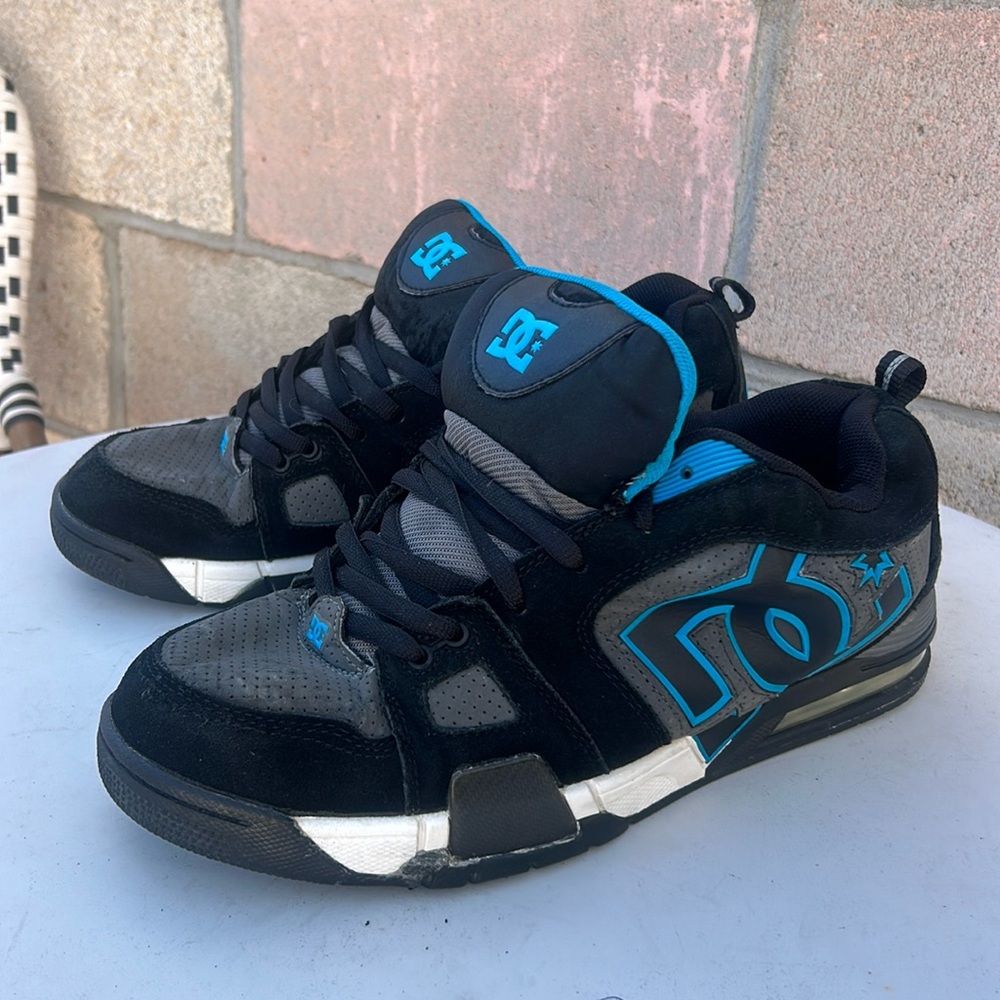 DC shoes size 11 men